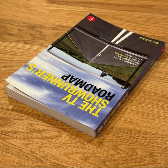 The TV Showrunner's Roadmap by Neil Landau - Book for Screenwriters - Picture 4 of 5